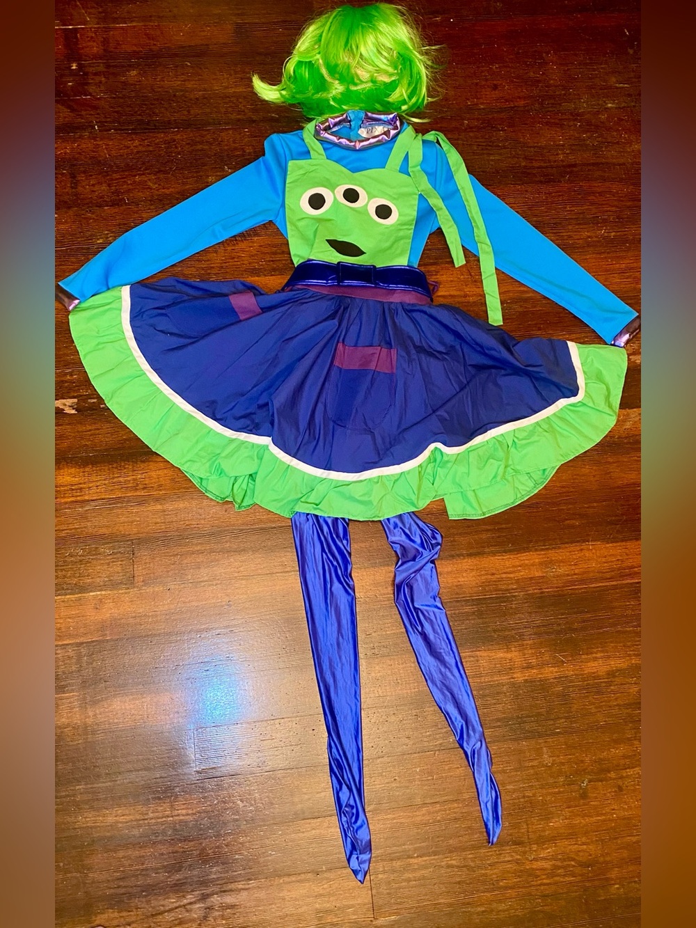 INCREDIBLE EUC Toy Story Alien Claw Pizza Planet Etsy Costume